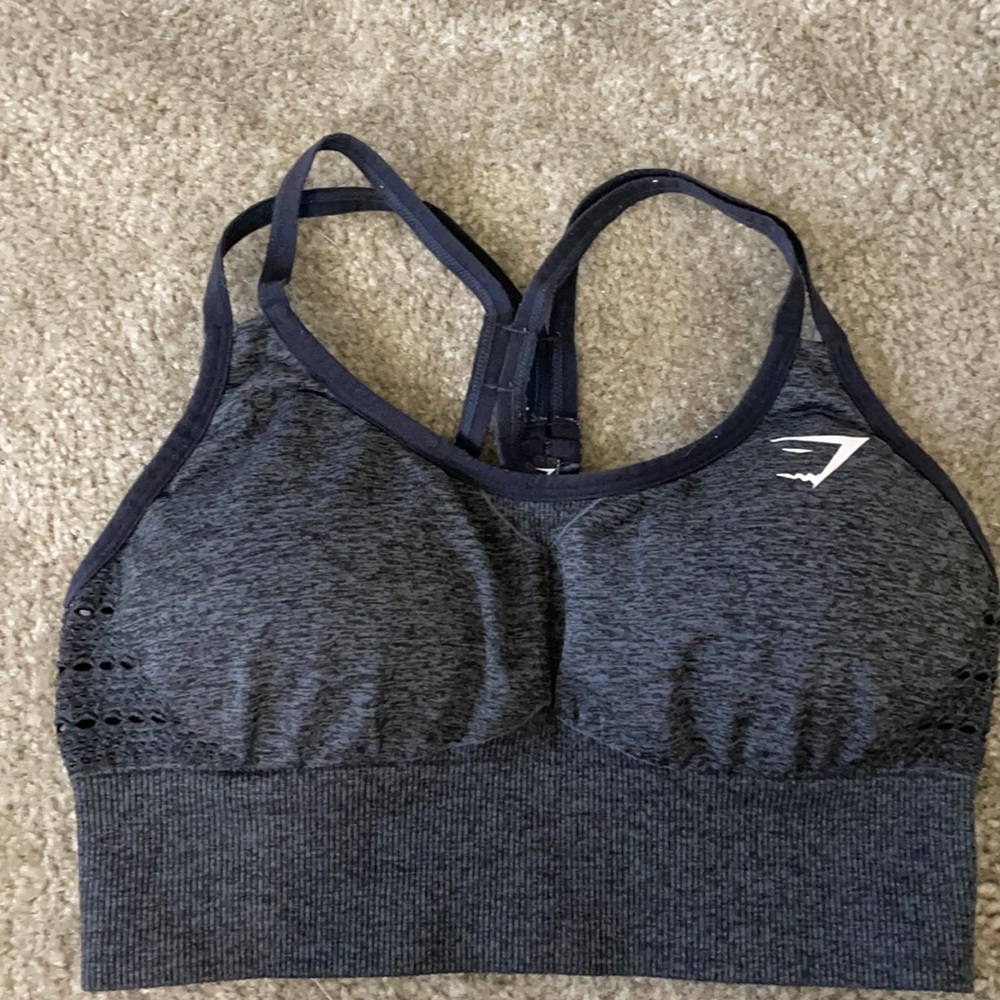 Gymshark Sports Bra - SMALL